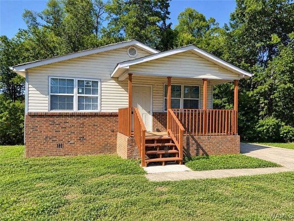 476 37th Terace W, Birmingham, AL 35207