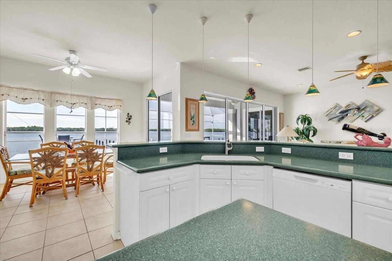 3772 Peace River Drive, Punta Gorda, FL 33983 Photo