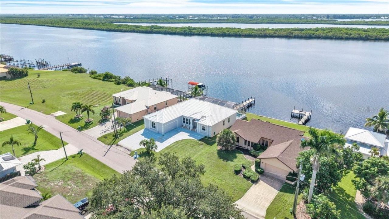 3772 Peace River Drive, Punta Gorda, FL 33983 Photo