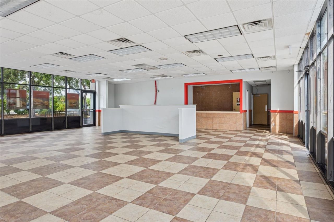 6620 E Dr Martin Luther King Jr Boulevard, Tampa, FL 33619 Photo