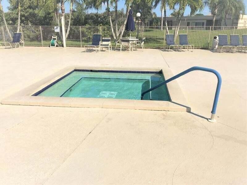 9215 Flynn Circle, Unit 4, Boca Raton, FL 33496 Photo