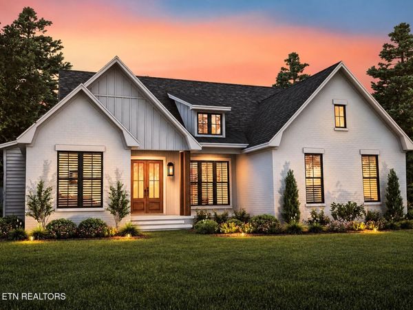 65 Riverchase Drive, Crossville, TN 38571