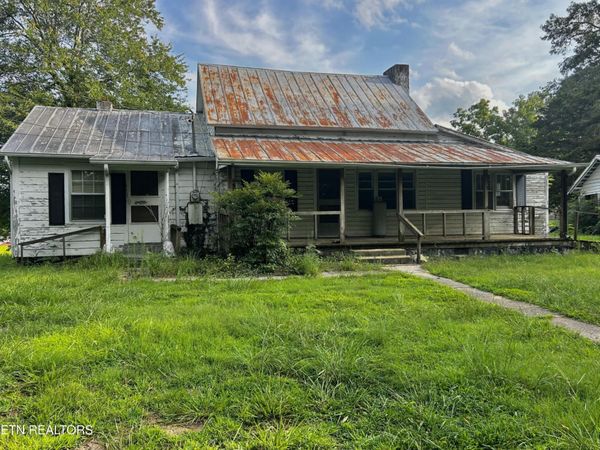 524 Rocky Springs Rd , Madisonville, TN 37354
