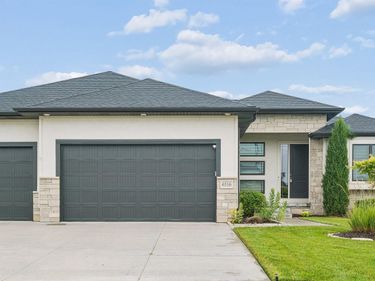 6516 Julia Circle, Lincoln, NE 68516