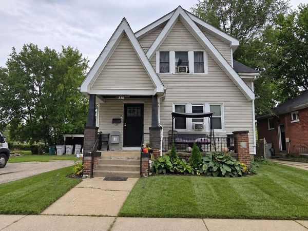 556 E Muir Avenue, Hazel Park, Mi 48030