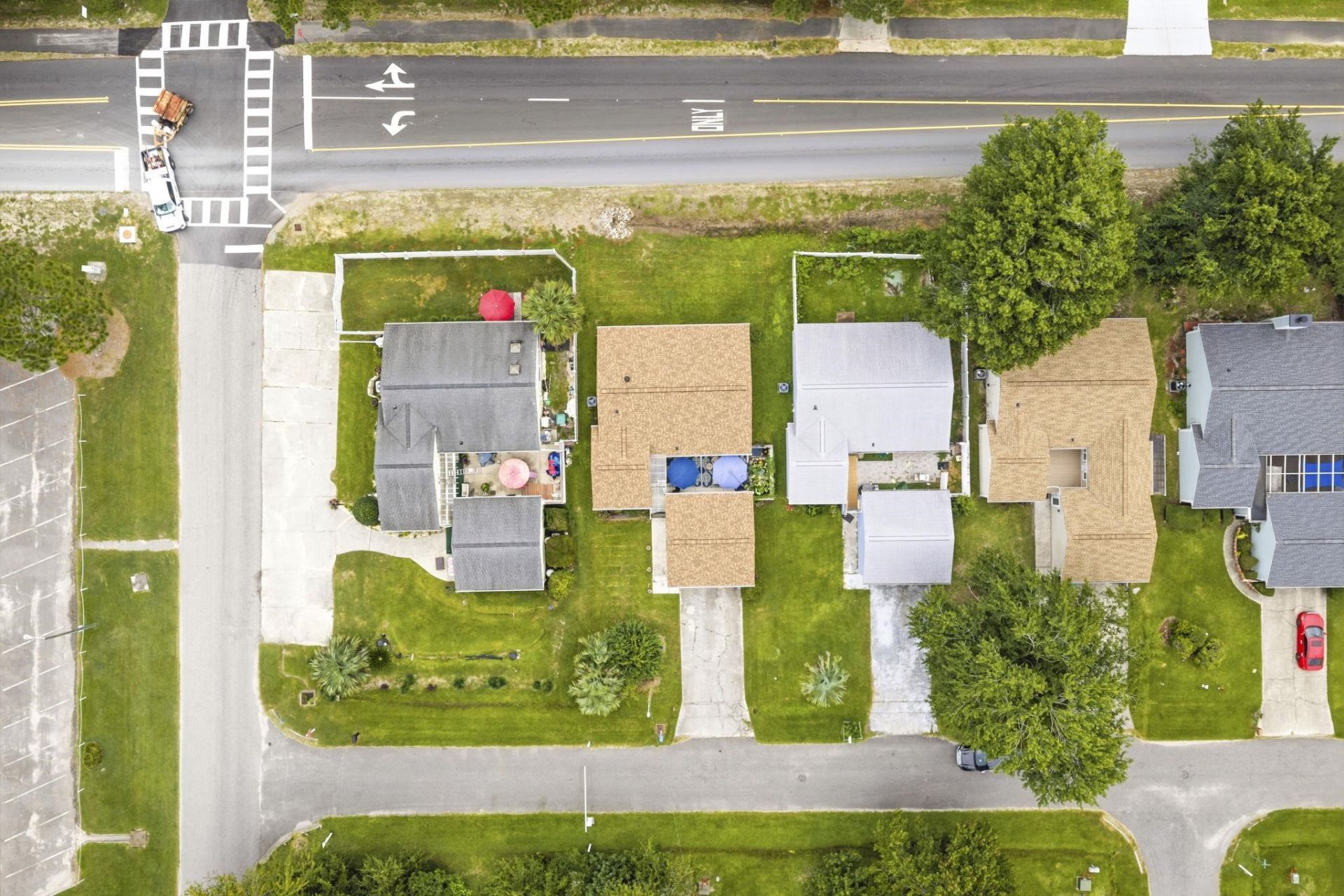 414 Killarney Dr. Photo 21