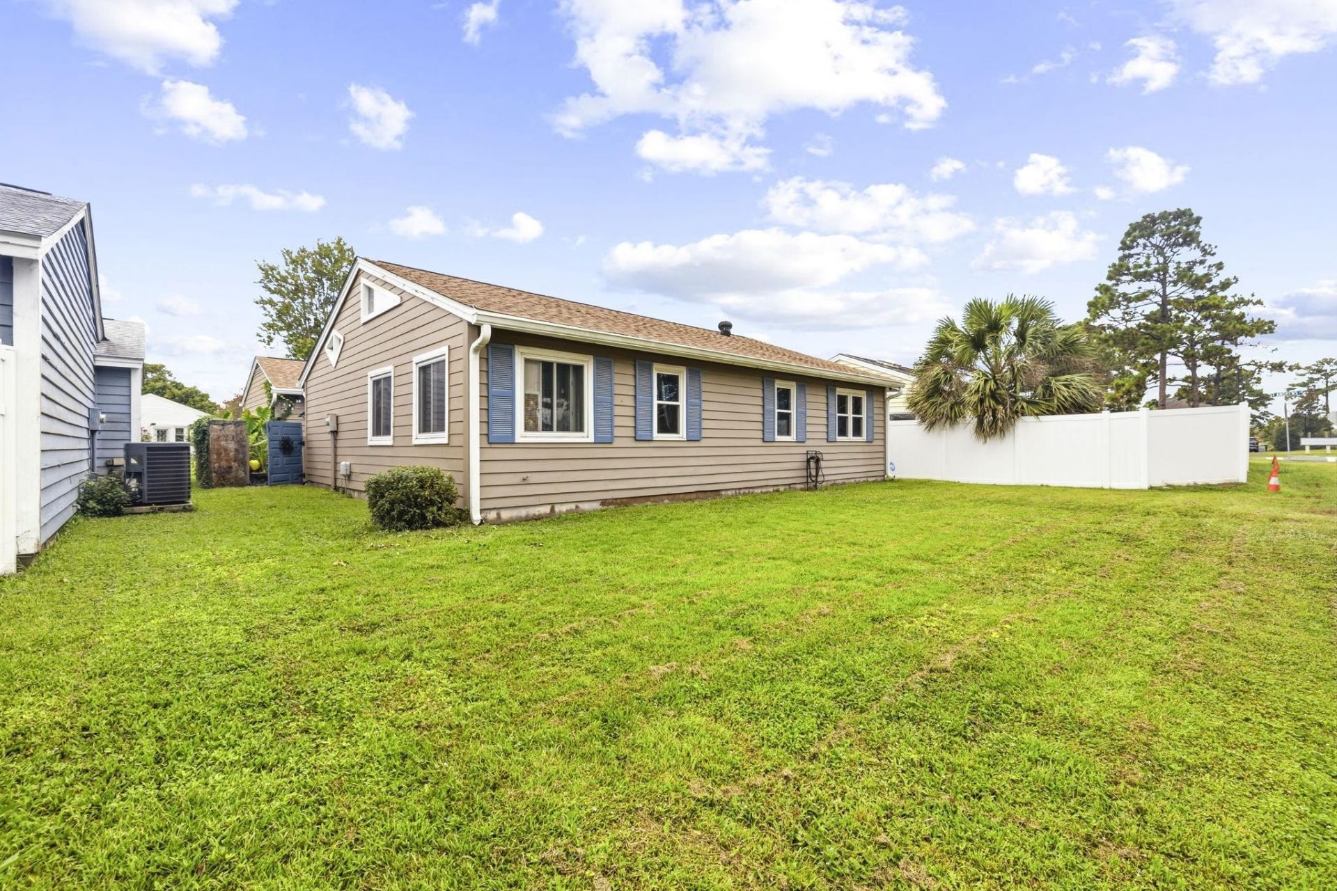 414 Killarney Dr. Photo 8