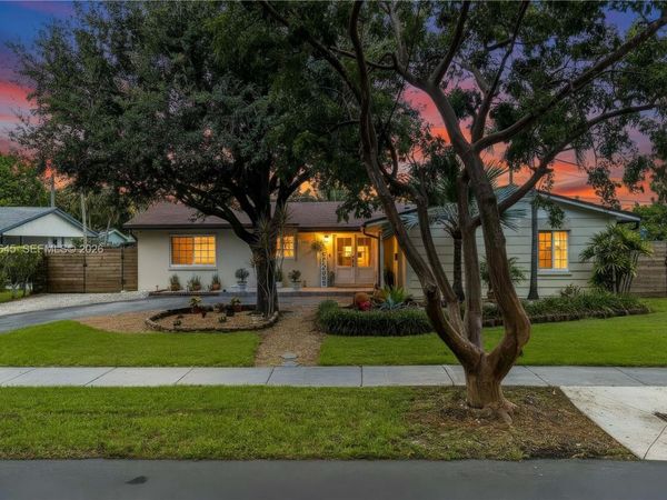 19780 SW 101st Ave , Cutler Bay, FL 33157