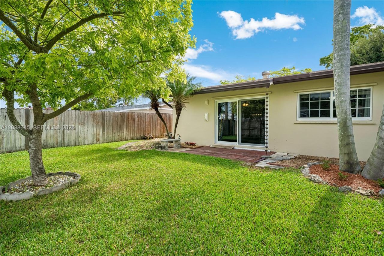 19780 SW 101st Ave, Cutler Bay, FL 33157 Photo