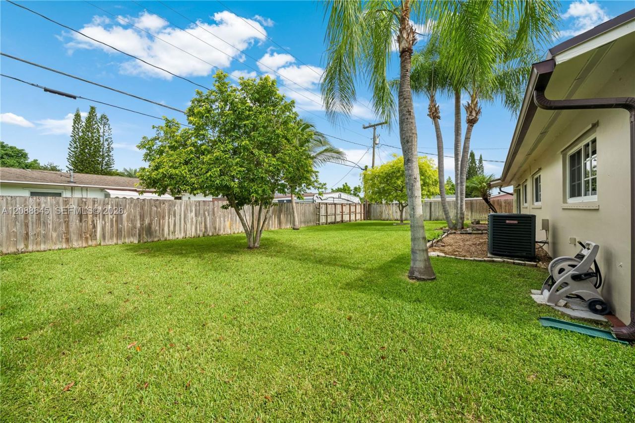 19780 SW 101st Ave, Cutler Bay, FL 33157 Photo