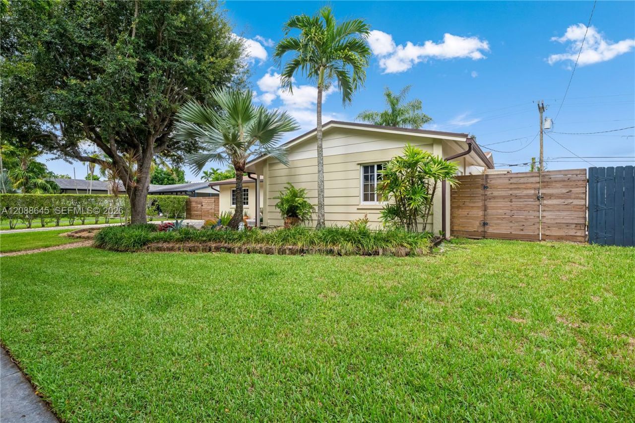 19780 SW 101st Ave, Cutler Bay, FL 33157 Photo