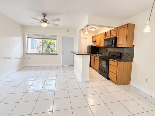 6310 SW 79th St , Unit 3, South Miami, FL 33143