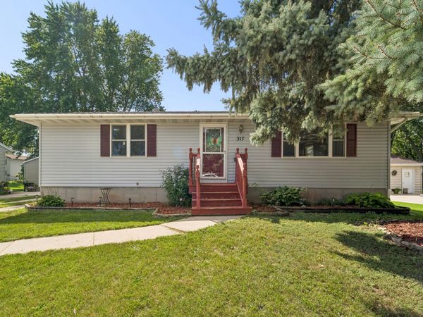 317 Indiana Ave, North Fond Du Lac, WI 54937