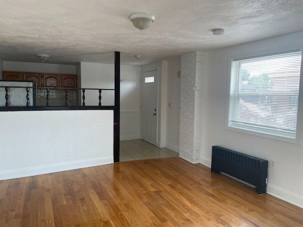 143 Arlington St, Unit B, Chelsea, MA 02150