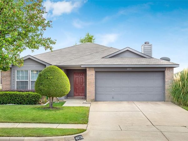 4408 Statesman Lane, Fort Worth, TX 76244