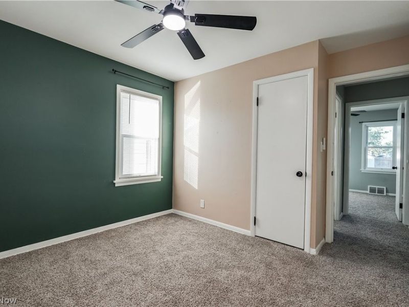 395 E 324th Street, Willowick, OH 44095 Photo 14