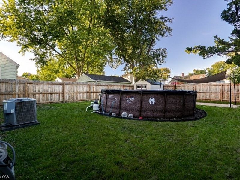 395 E 324th Street, Willowick, OH 44095 Photo 38