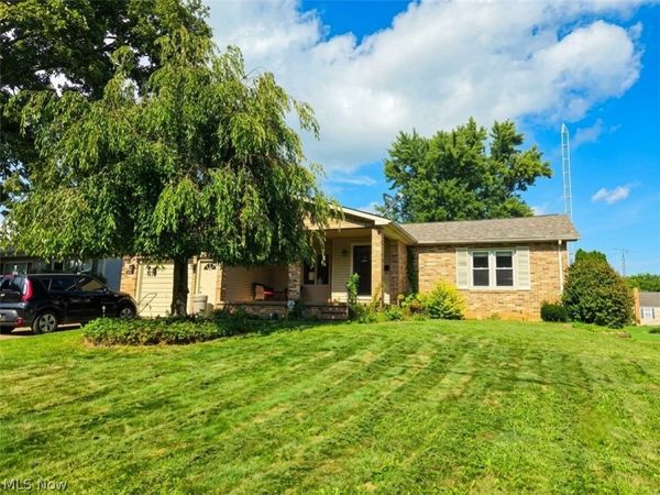 714 Sunset Drive , Lisbon, OH 44432