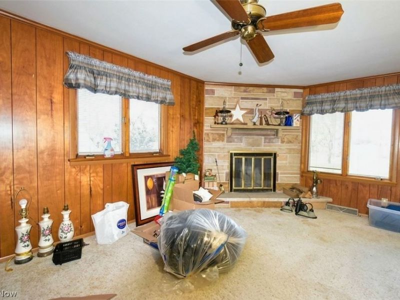 714 Sunset Drive, Lisbon, OH 44432 Photo 11