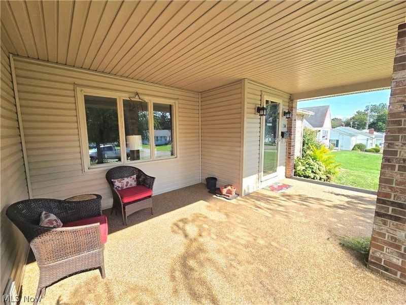 714 Sunset Drive, Lisbon, OH 44432 Photo 4