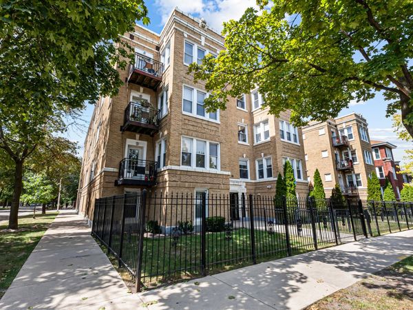 4902 N DRAKE Avenue, Unit 3, Chicago, IL 60625