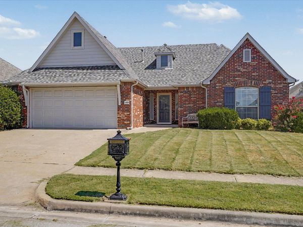 12529 S Date Place, Jenks, OK 74037