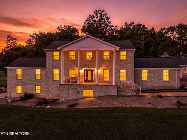 212 Simmons Rd, Seymour, TN 37865