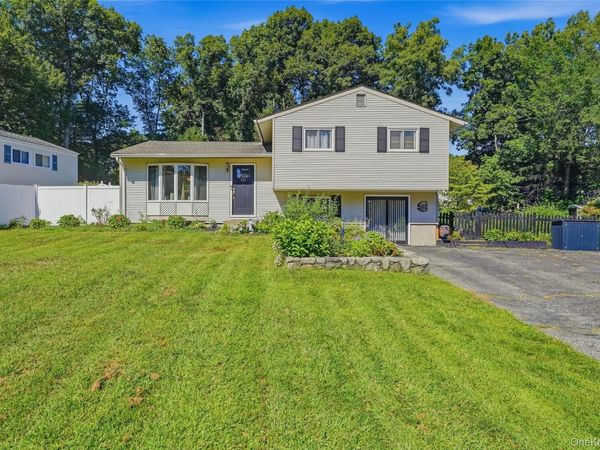 535 Westbrook Drive, Cortlandt Manor, NY 10567