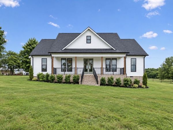 777 Rock Springs Rd, Castalian Springs, TN 37031