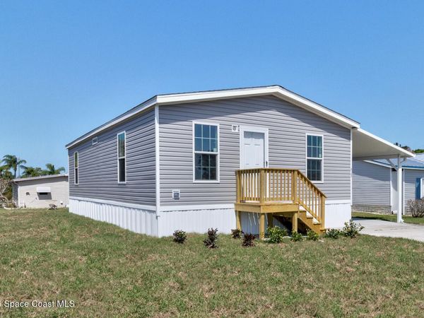 6180 98th Lane , Sebastian, FL 32958