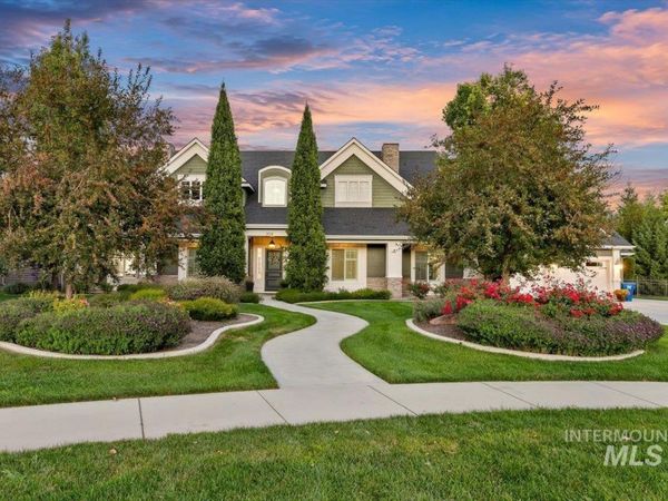 958 N Lionbridge Pl, Eagle, ID 83616