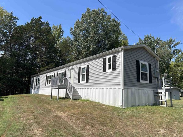 25 MARBLE LN, Linden, TN 37096