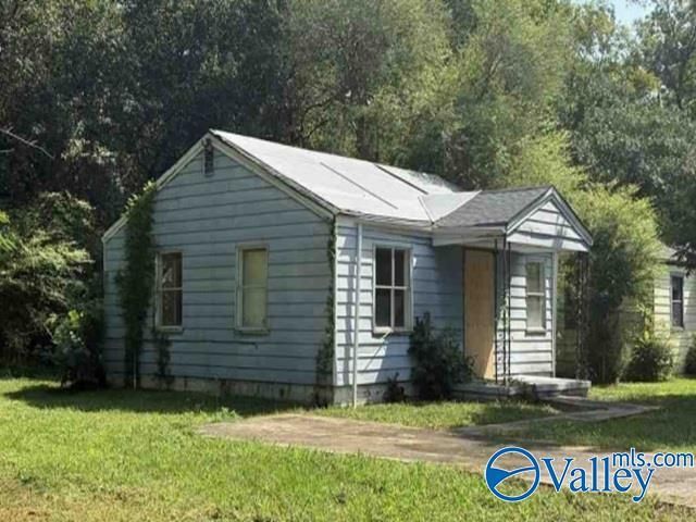 17 Hoadley Street, Midfield, AL 35228 Main Photo
