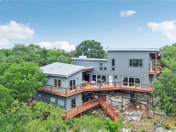471 Turkey Drive , Dripping Springs, TX 78620