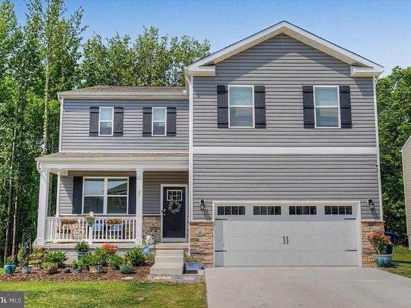 27 BUTTERCUP CIRCLE , ELKTON, MD 21921
