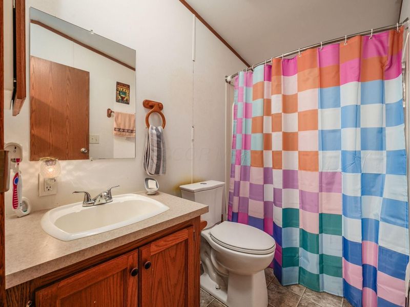 985 Scarlett Lane, Obetz, OH 43207 Photo 39