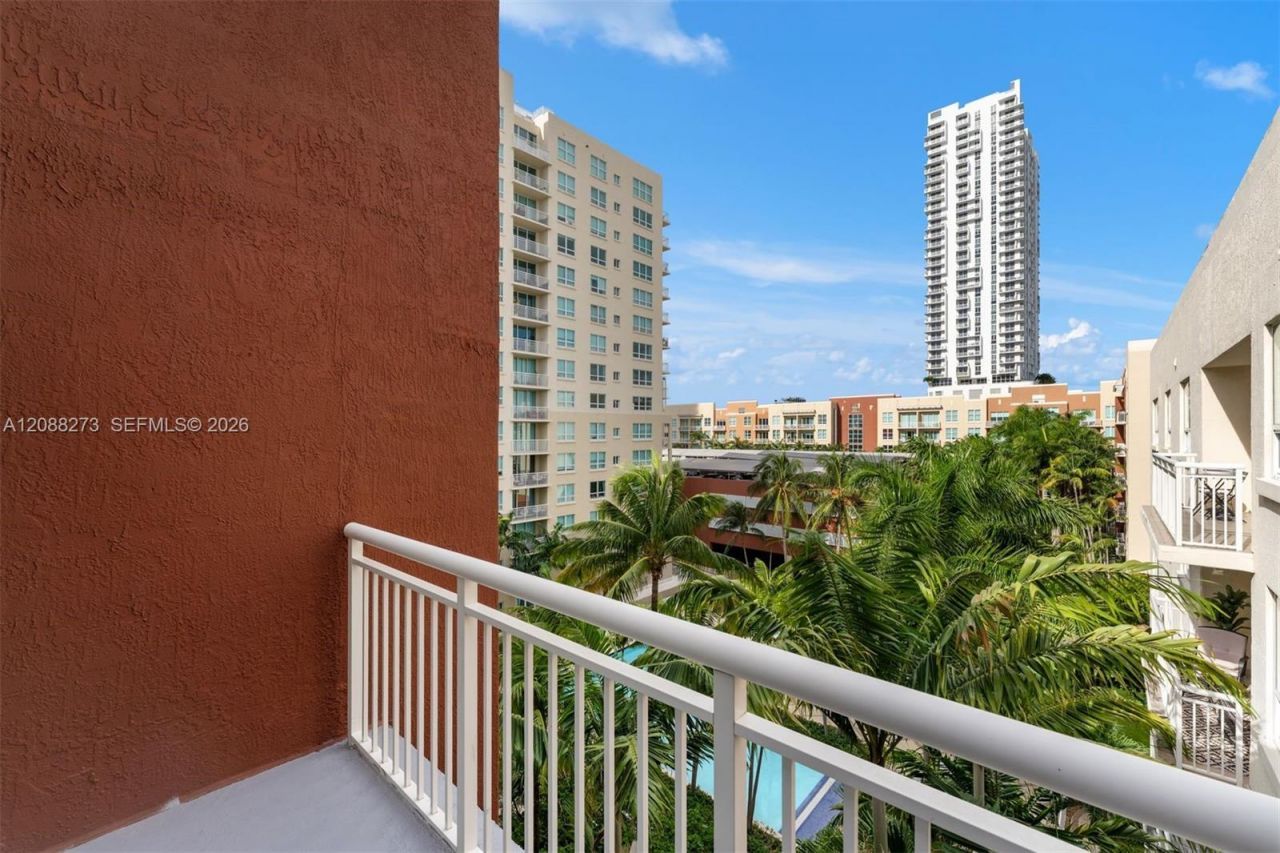 2000 N Bayshore Dr, Unit 619, Miami, FL 33137 Photo
