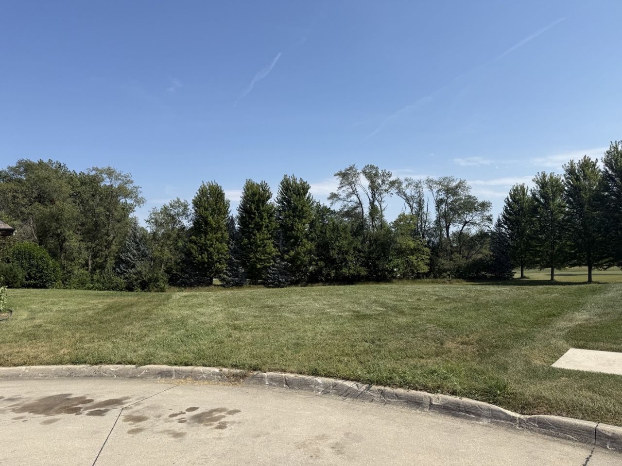 2123 Garden Green Court, DeWitt, IA 52742 Main Photo