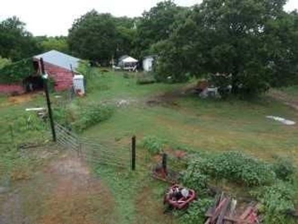 4708 Pioneer Road , Balch Springs, TX 75180