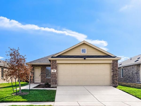 1619 Grassy Pond Road , Forney, TX 75126