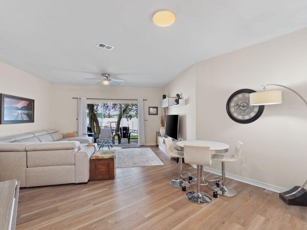 7208 Majestic Boulevard, Navarre, FL 32566