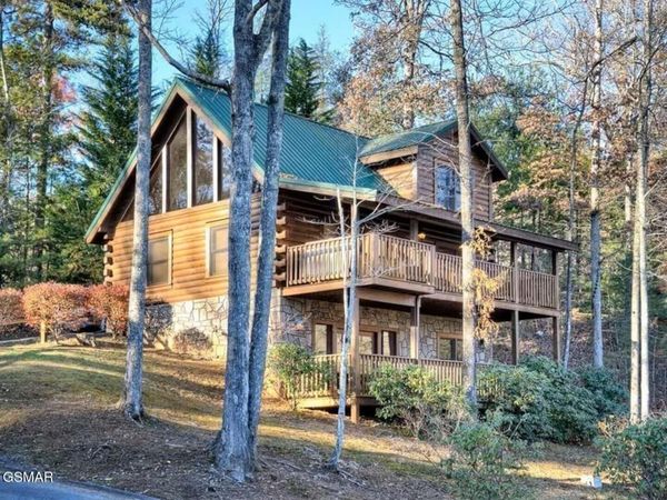 749 Yona Trail Way , Gatlinburg, TN 37738