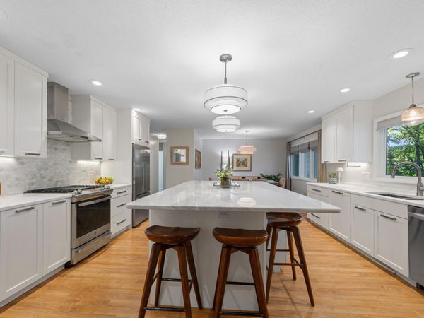 129 W Glencrest Drive, Mankato, MN 56001