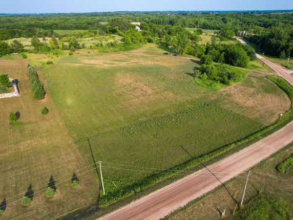 7736 15th St SW, Howard Lake, MN 55349