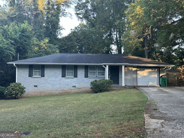 1860 S Columbia Place, Decatur, GA 30032