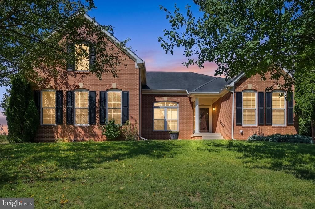2001 Golf Drive, Culpeper, VA 22701 Main Photo