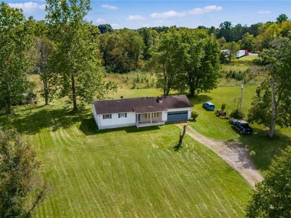 3640 Church Hill Road, Zanesville, OH 43701