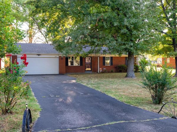 250 MAPLE HILL DR, Munford, TN 38058