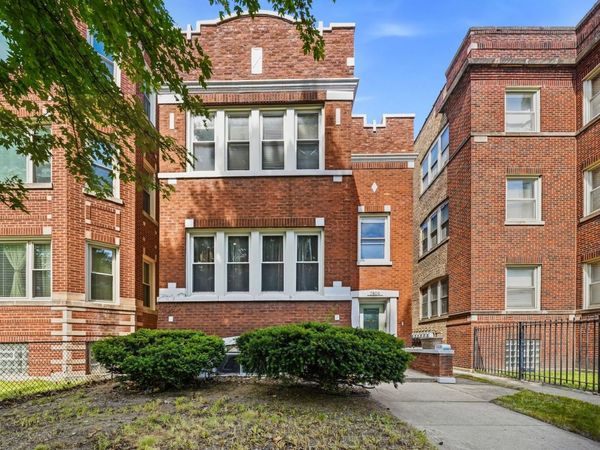 7806 S CREGIER Avenue, Chicago, IL 60649