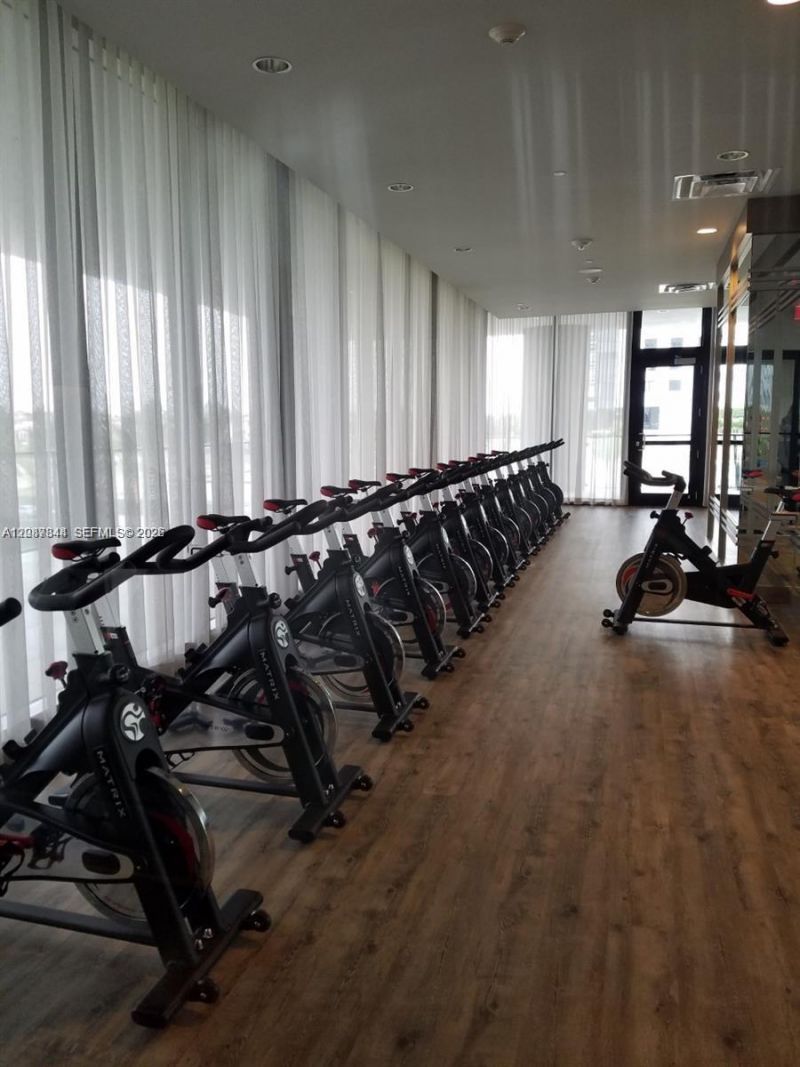 5300 Paseo Blvd, Unit 1012, Doral, FL 33166 Photo